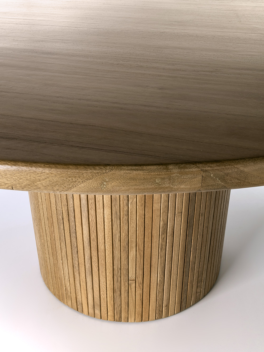 Mesa de comedor de madera redonda-VARILLA RED 150 PETIRIBI NATURAL-Landmark-07.jpg image number null