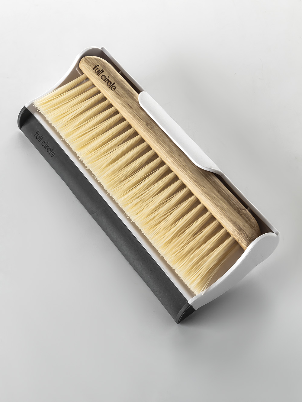 COUNTER SWEEP & SQUEEGEE WHITE image number null