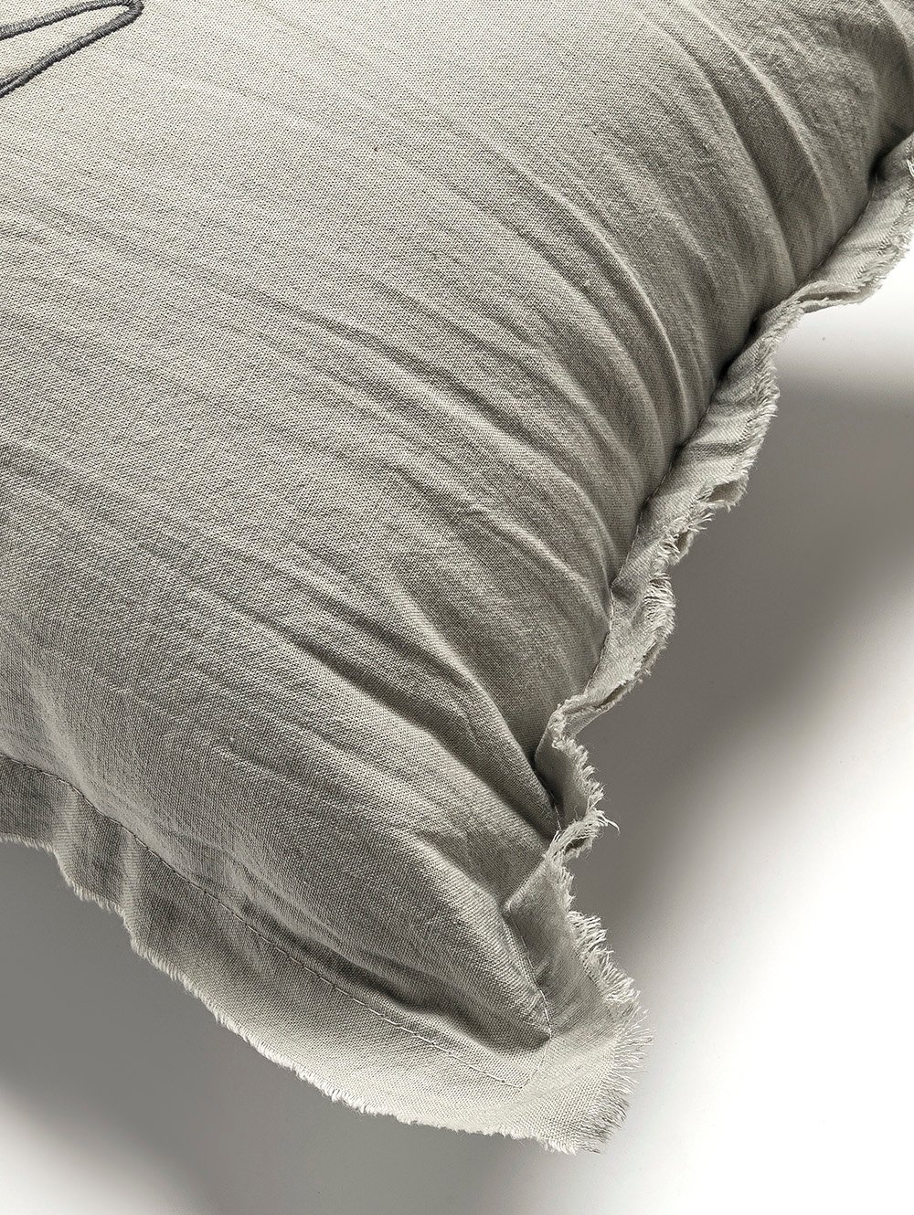 almohadon-ALMOHADON DO IT GRIS PERLA 35 X 70-BUD-4.jpg image number null