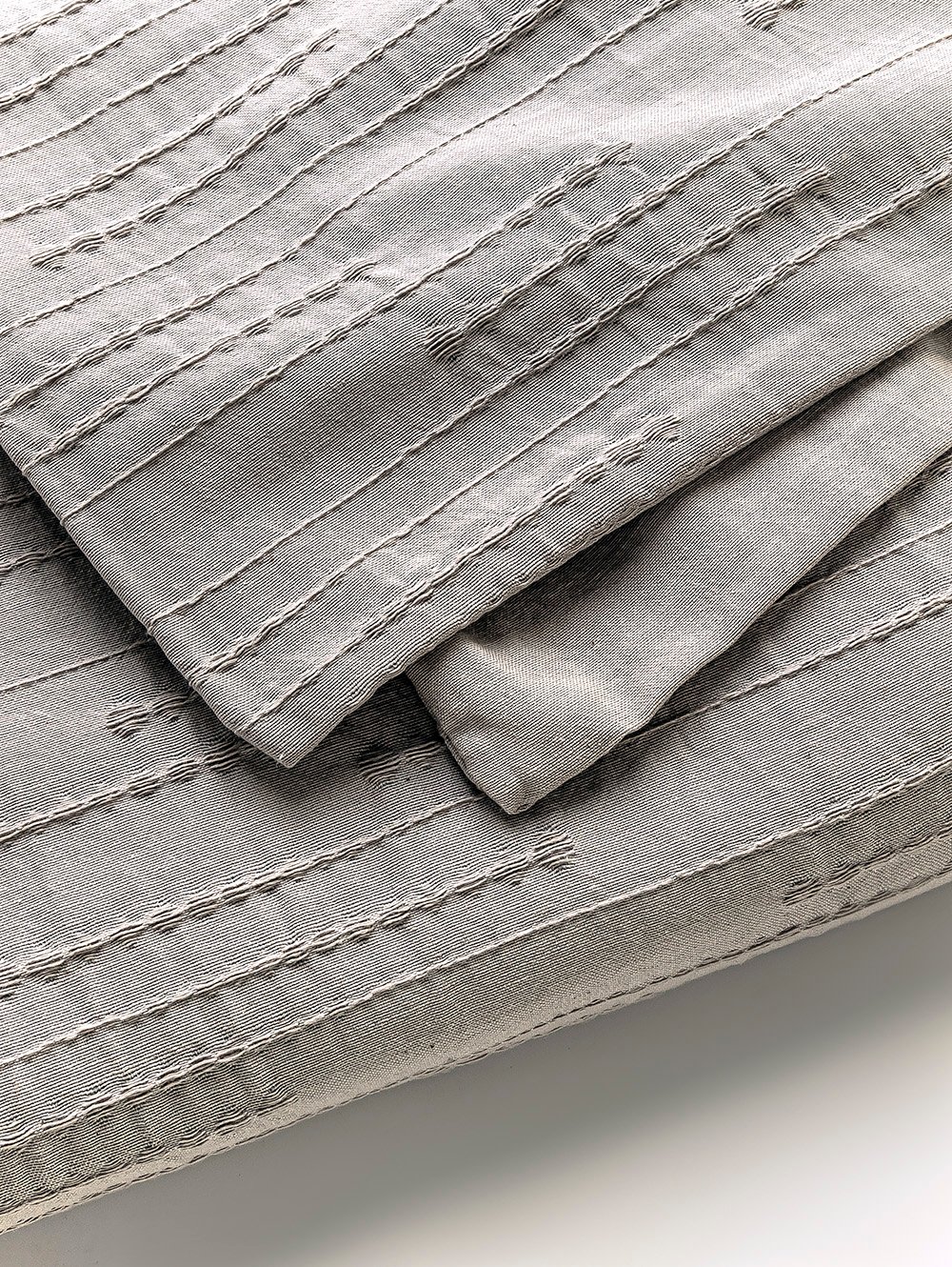 FUNDA EDREDON SAMI QUEEN 240X240 NIEBLA image number null