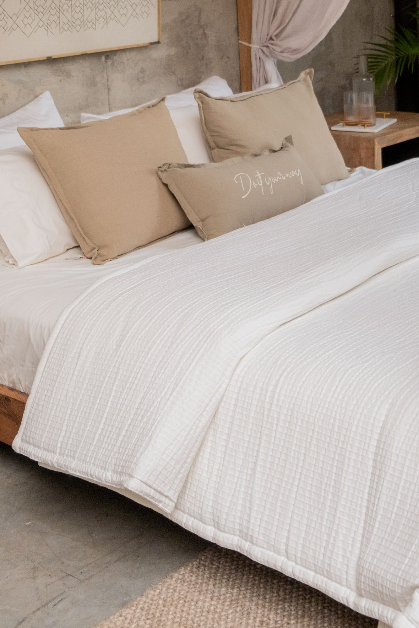 ACOLCHADO STRONG SUPER KING 280 X 250 OFF WHITE image number null