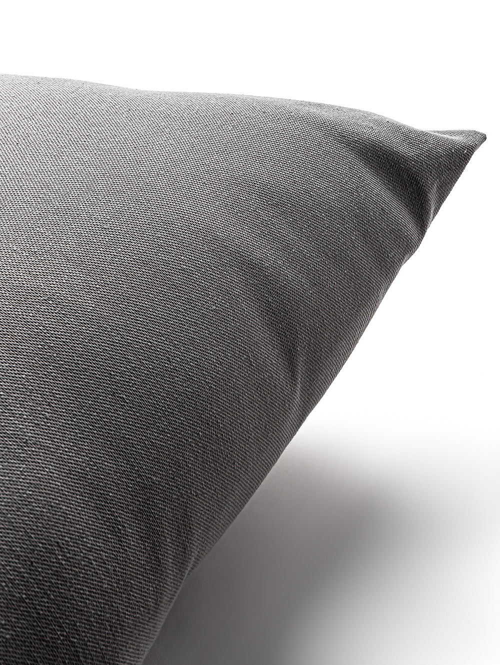 almohadon-gris-ALMOHADON-PANAMA-GRIS-MEDIO-50-X-50-FABRICA-3.jpg image number null